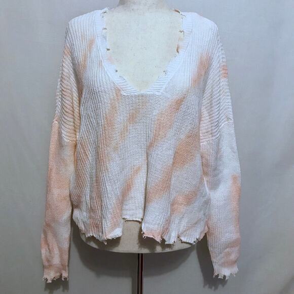 Ultra Flirt NWT Tie Dye Distressed Sweater Juniors L - Picture 2 of 12